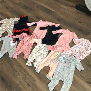 Bodysuits/footie bundle 0-3 months
